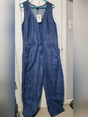 Universal Thread Indigo Denim Utility Jumpsuit